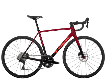 TREK EMONDA ALR 5 2024 Crimson to Dark Carmine Fade - トレック エモンダALR5 クリムゾントゥダークカーマインフェイド 軽量ディスクブレーキロードバイク - 高知の自転車専門店 Cycling Shop ヤマネ