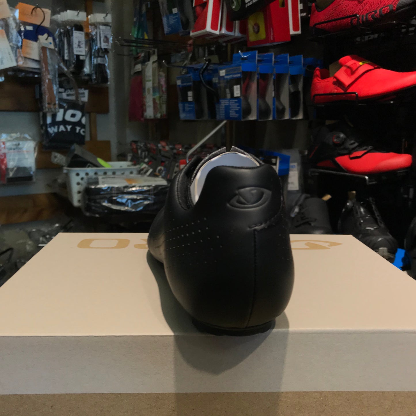 EMPIRE Black